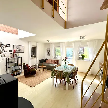 Wildrose بيت للعطل باداتشونيتوماي