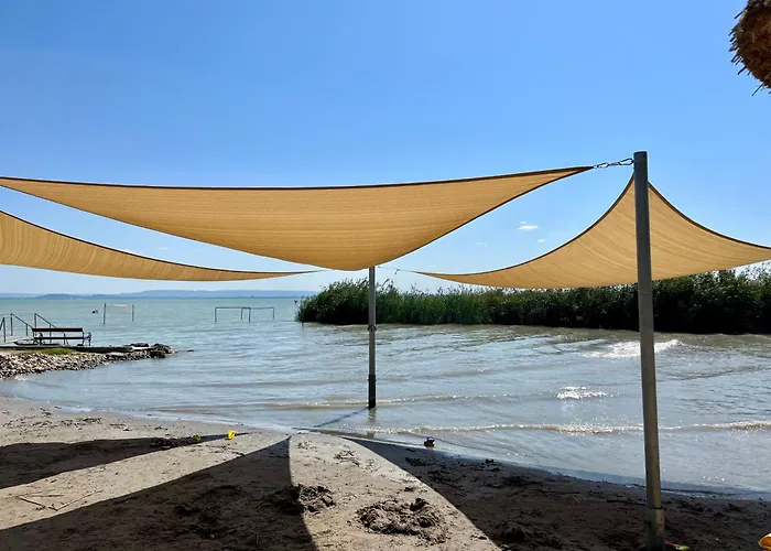 Wildrose Сasa de vacaciones Badacsonytomaj